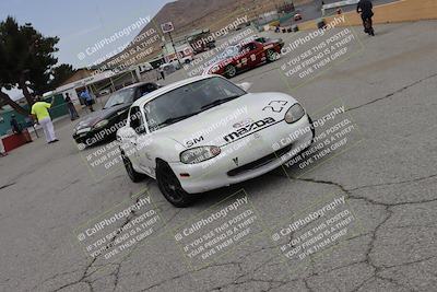 media/Jun-01-2025-CalClub SCCA (Sun) [[eae223c5dd]]/Around pit/